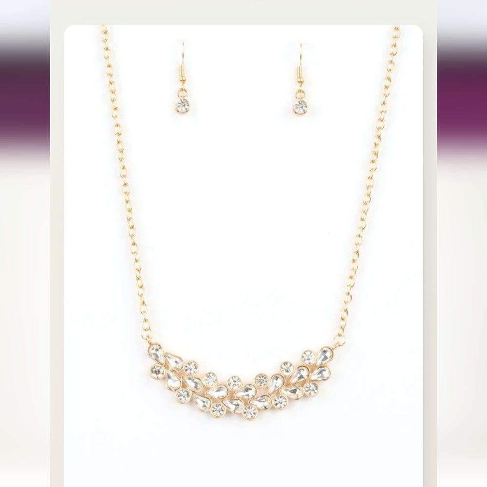 Paparazzi Radiant Gold Jewelry Set